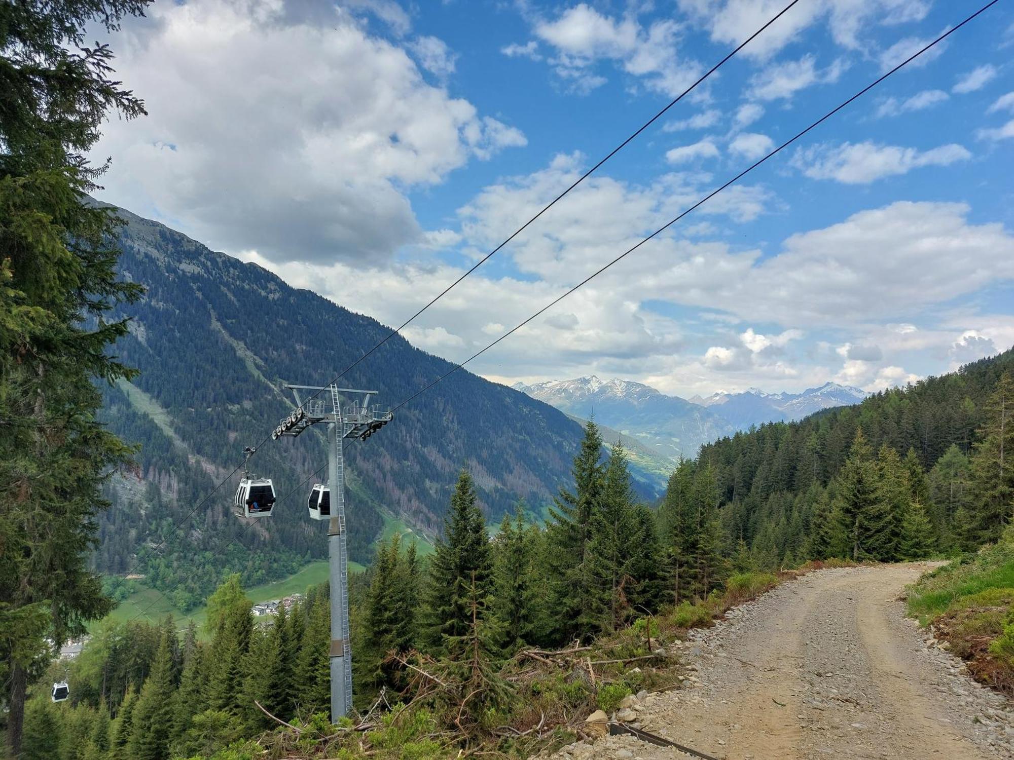 Blosegghof Bergchalets Waldblick Ratschings Buitenkant foto